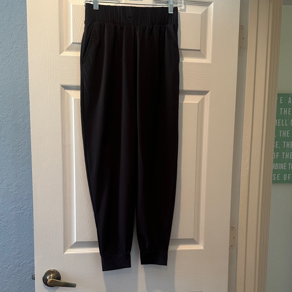 Nike Women's Dry Fit Joggers